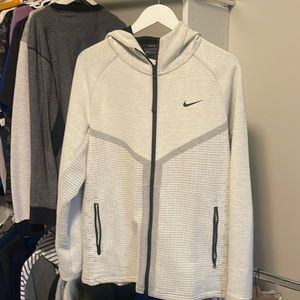 COPY - Nike track suit